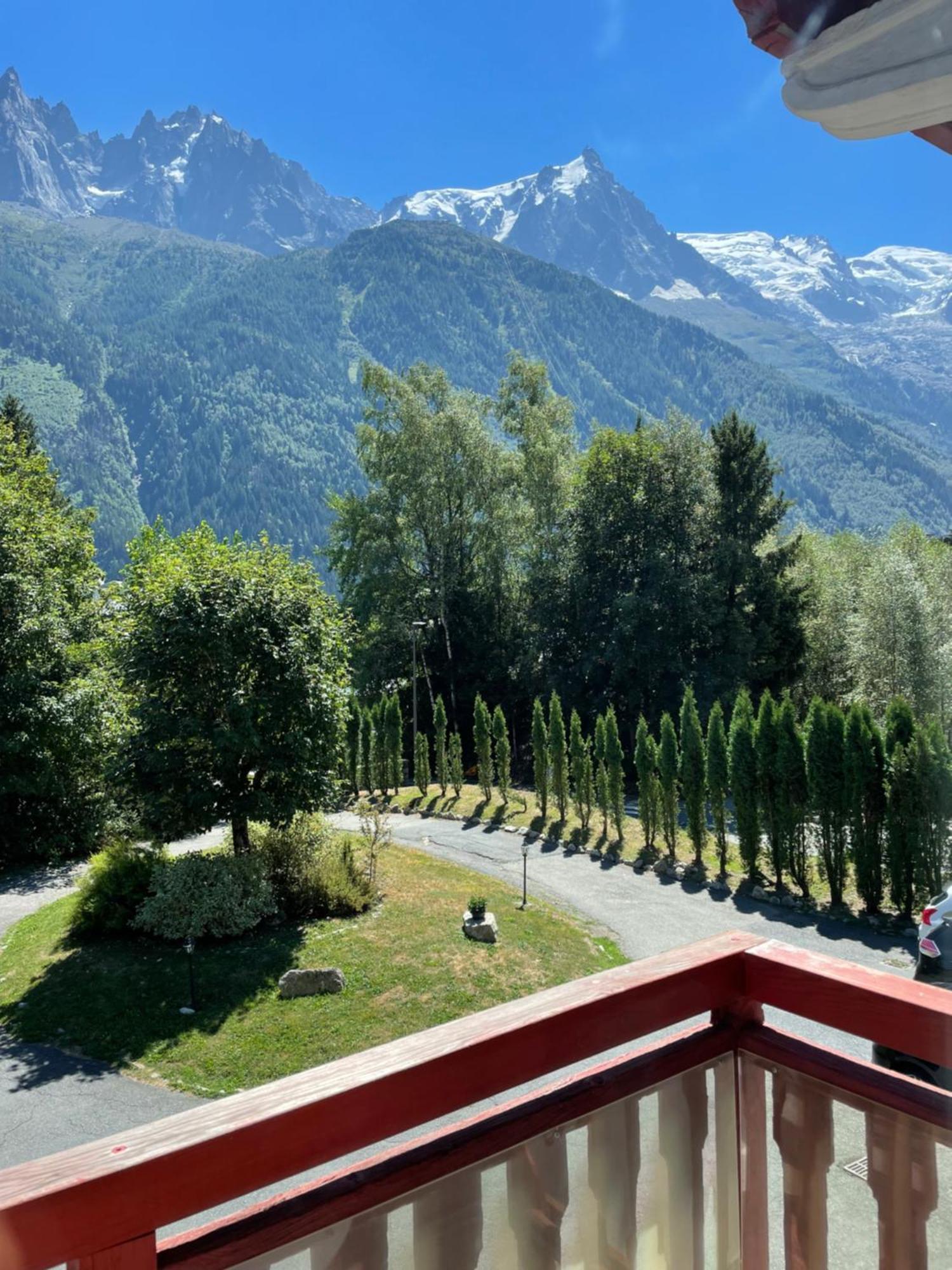 Chalet Hotel La Sapiniere Chamonix Exterior foto